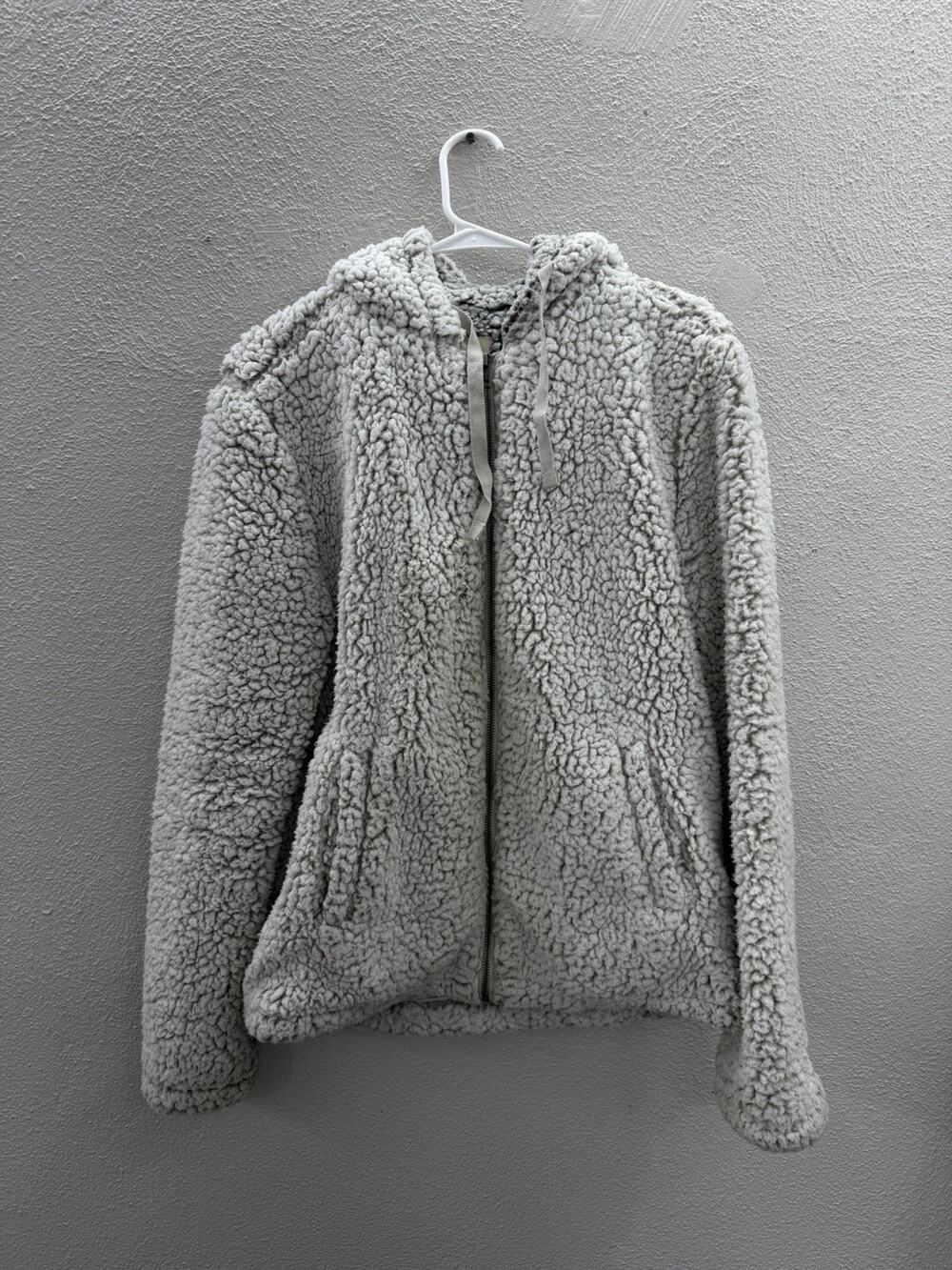 Thread Supply Womens Jacket Size Small Gray Fleece Sherpa Thick Zip Up Hooded
